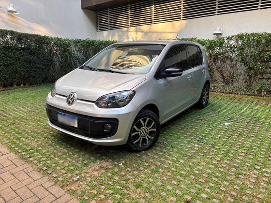 VOLKSWAGEN UP 1.0 TSI MOVE UP 12V FLEX 4P MANUAL VOLKSWAGEN UP 1.0 TSI MOVE UP 12V FLEX 4P MANUAL